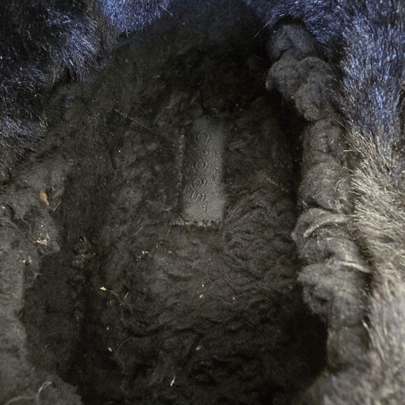 Crocs Clog Women's 7 Black Classic Fur Sure Shearling Fur Lined Slip-On (S2) - Picture 9 of 9